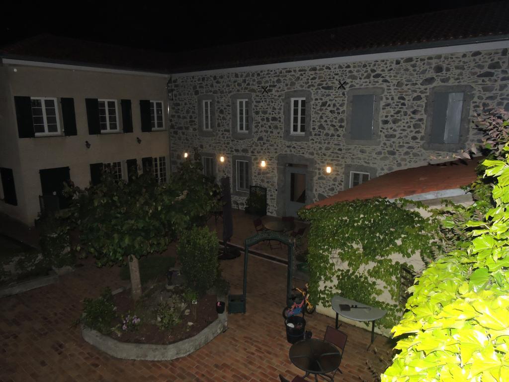 Chambres D'Hotes L'Aristou Barbazan Exteriör bild